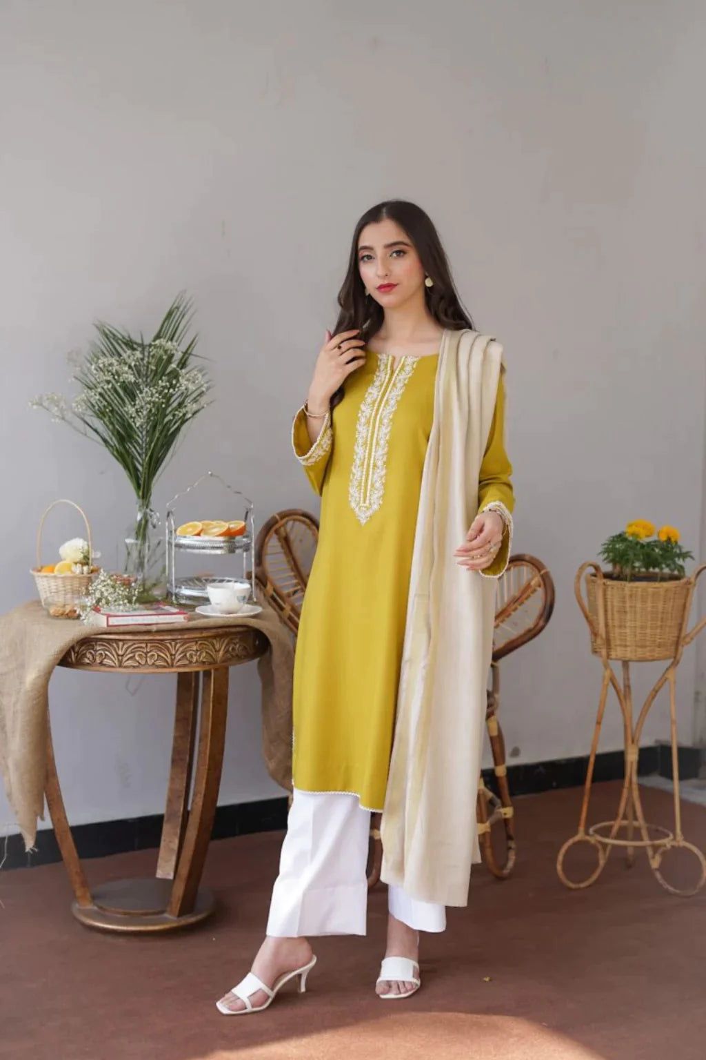 Asling Hit Code Premium Dhanak Embroidered 1231